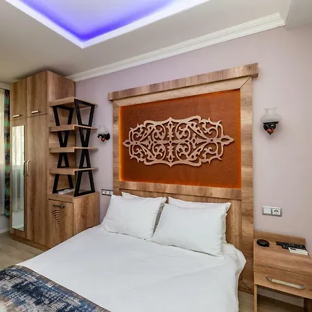 Linda Expo Palace Отель 3*