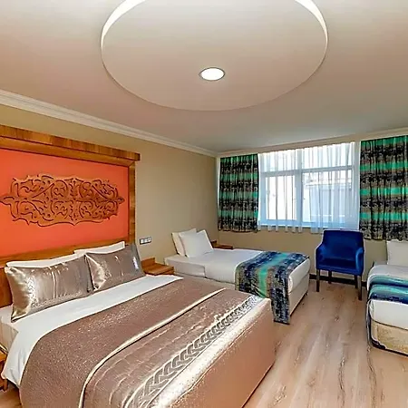 Hotel Linda Expo Palace