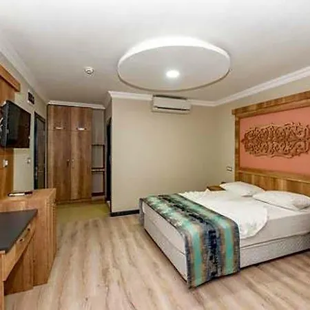 Linda Expo Palace 3* Antalya