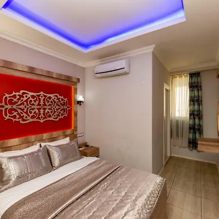 Hotel Linda Expo Palace 2*