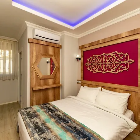 Hotel Linda Expo Palace 2*